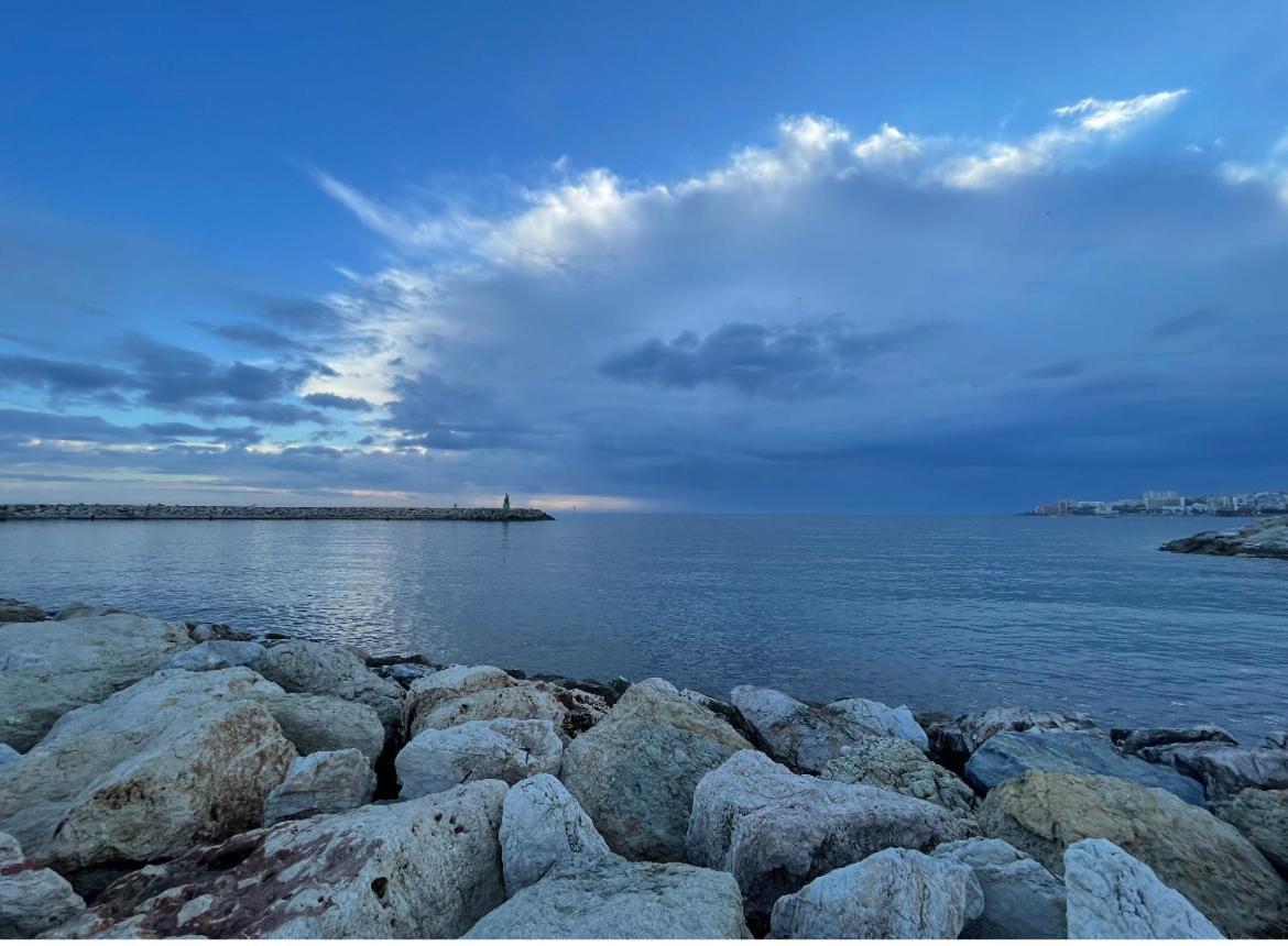 Cosy Sunrise Beach Torremolinos Exteriör bild